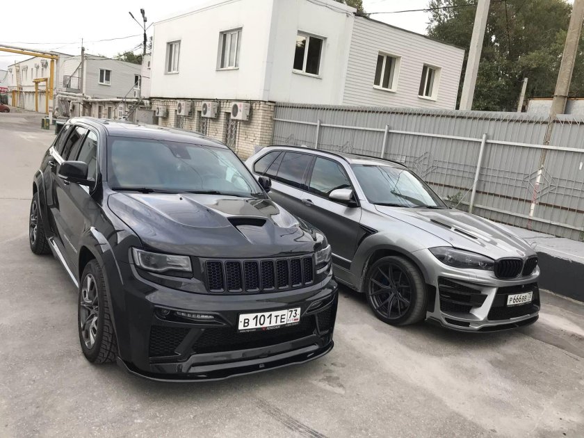 Jeep Grand Cherokee srt8