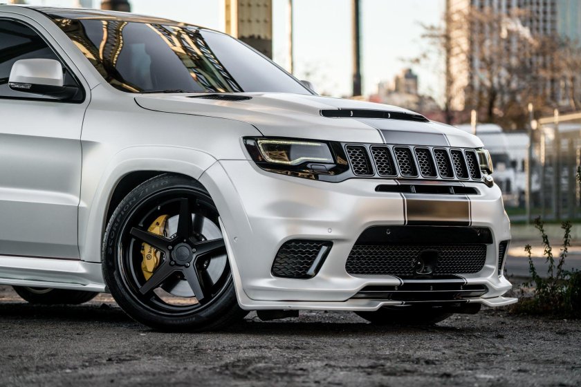 Jeep Grand Cherokee srt8 2020