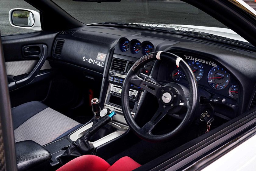 Nissan Skyline r34 салон