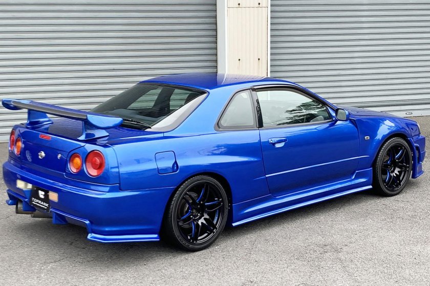 Nissan skyline gtr r 34