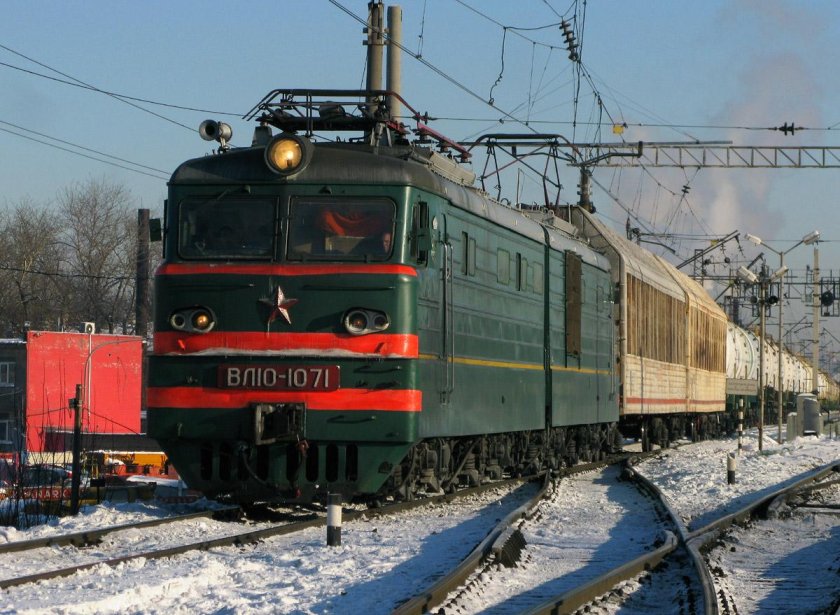 Локомотив постоянного тока