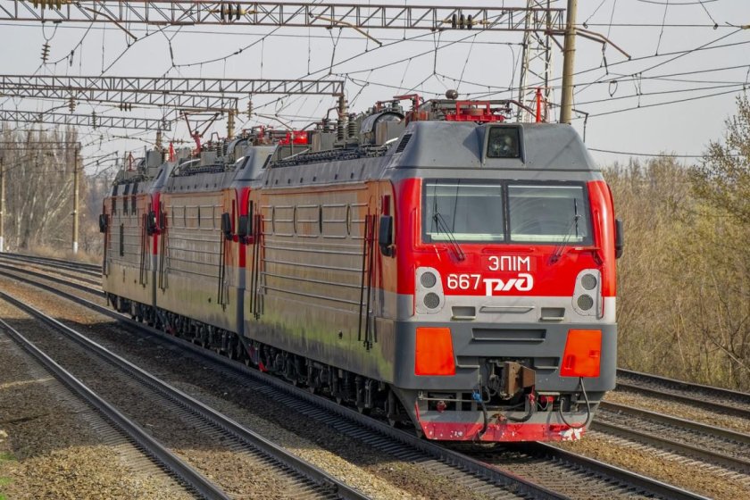 Пассажирские электровозы переменного тока