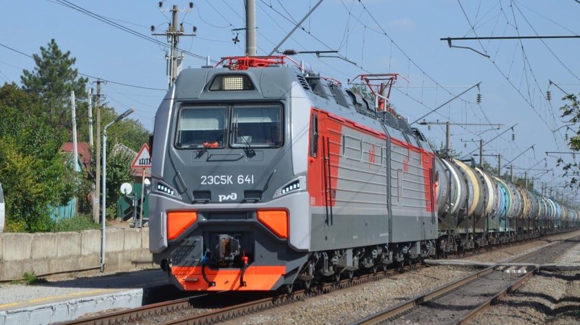 Электровоз 2 эс 5