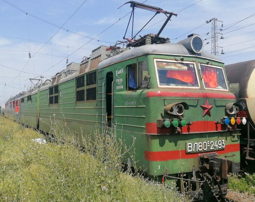 Магистральный электровоз