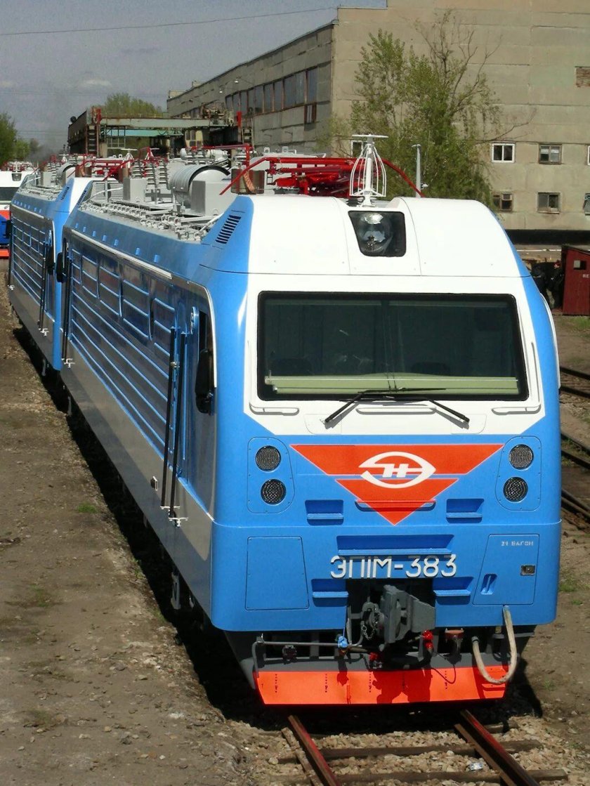 Электровозы переменного тока эп1