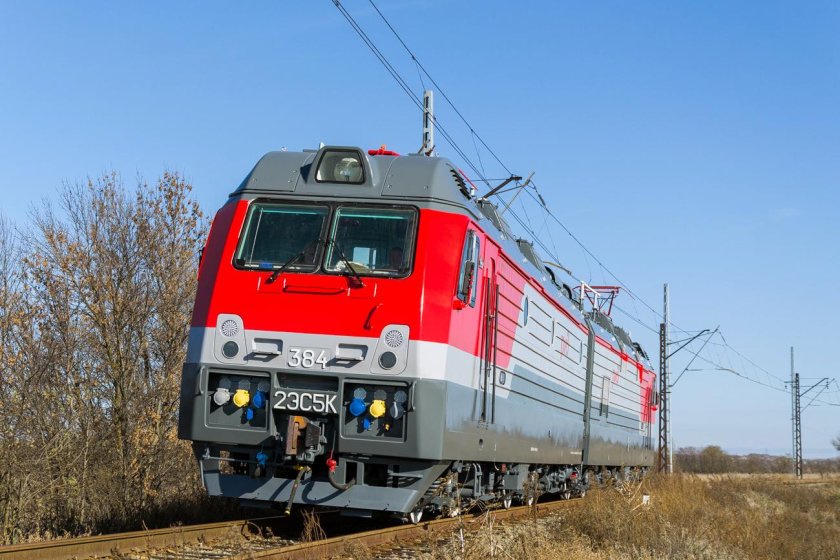 Электровоз эс5к Ермак