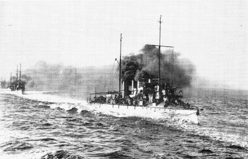 Эсминец лейтенант Пущин