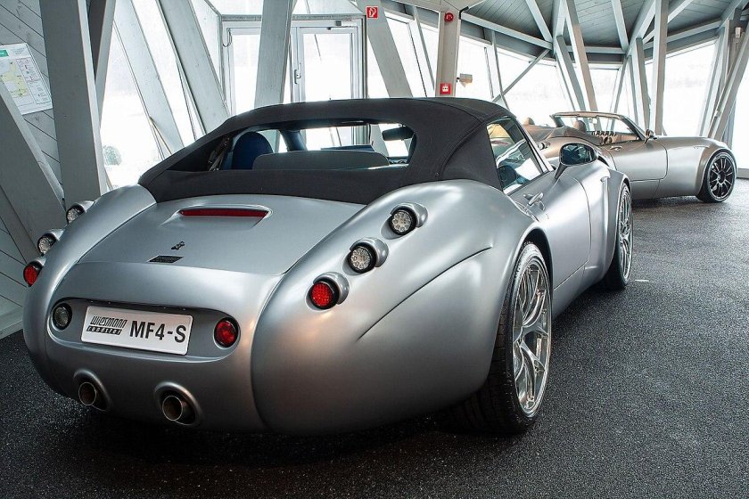 Кабриолет Wiesmann mf5 siku