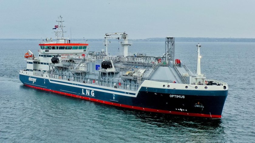 СПГ бункеровщик