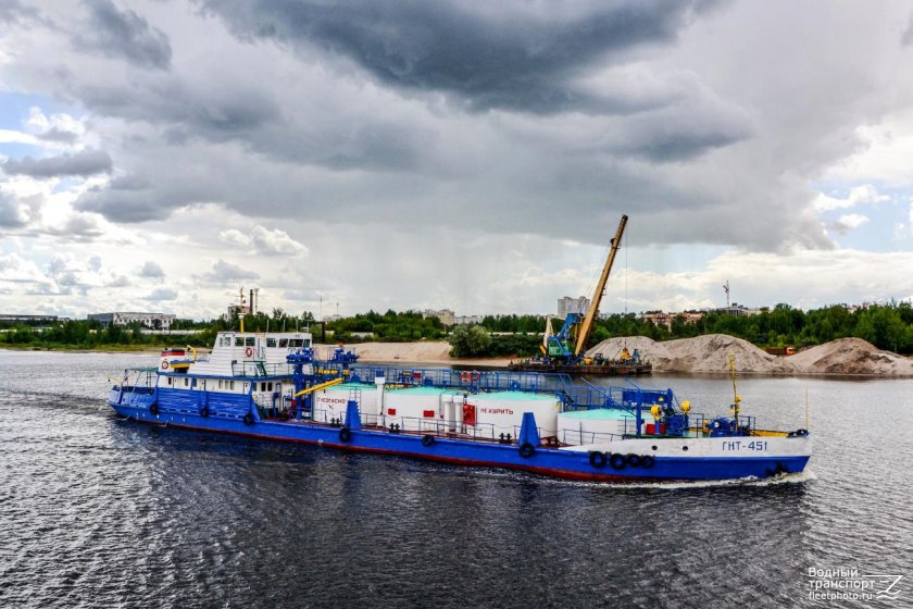 Плавкран Волгарь