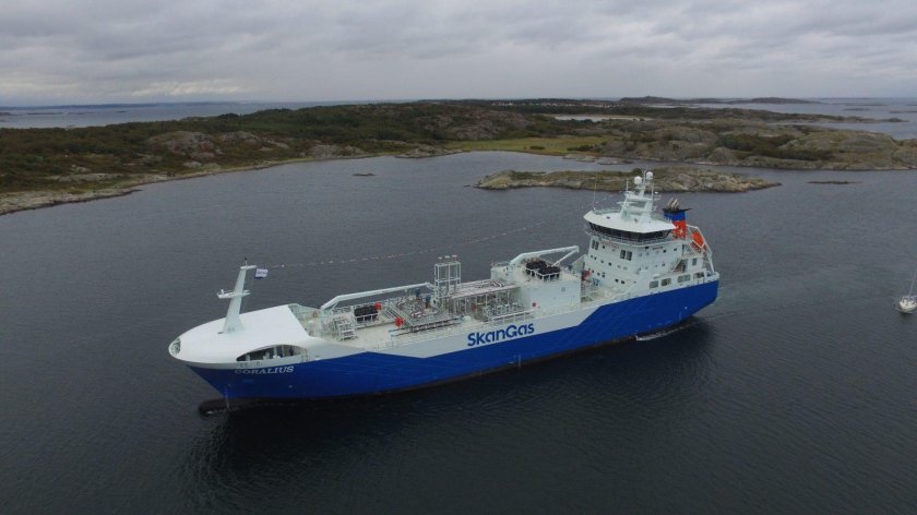 СПГ бункеровщик