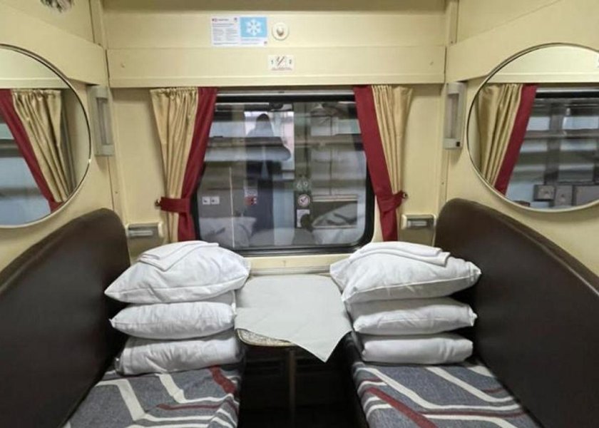 Жемчужина Кавказа поезд вагон Люкс