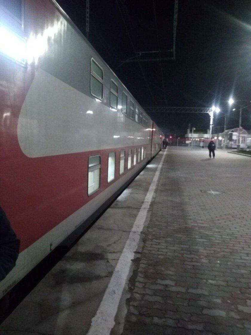 Фирменный поезд Кавказ двухэтажный Москва Кисловодск