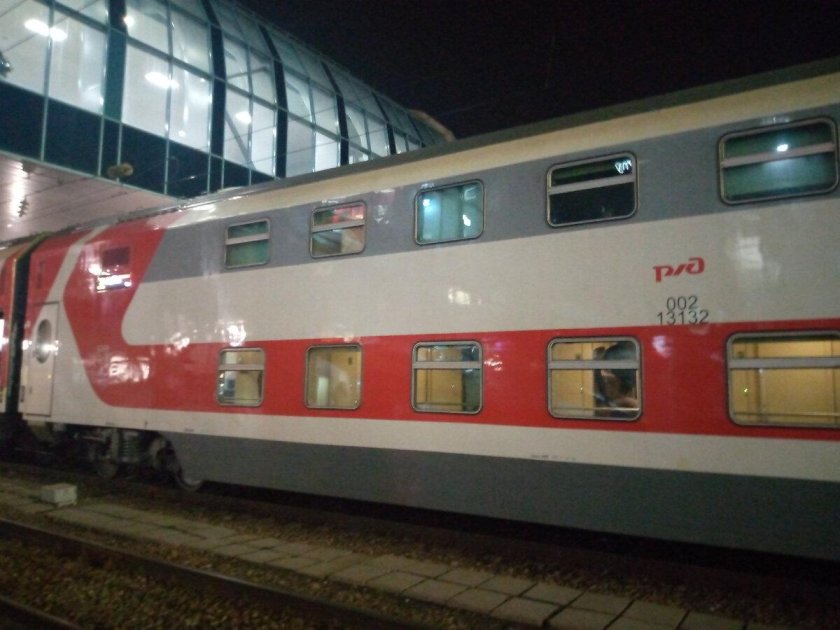 Двухэтажный поезд 003/004 Кавказ