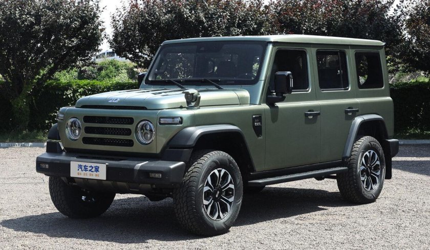 Китайский внедорожник 212