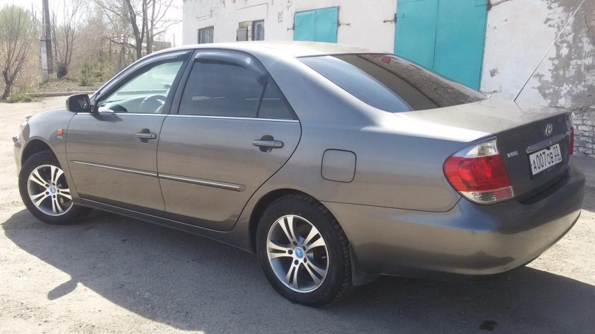 Камри Стрекоза 2.4