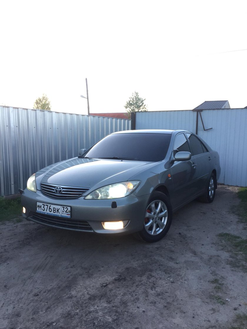 Тойота Камри 30 тонированная