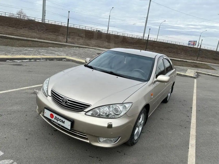 Камри Стрекоза