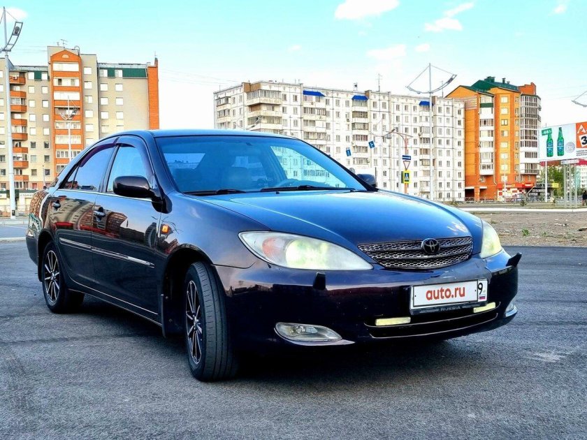Тойота Камри 2003