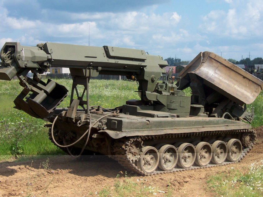 Машина разграждения ИМР-2