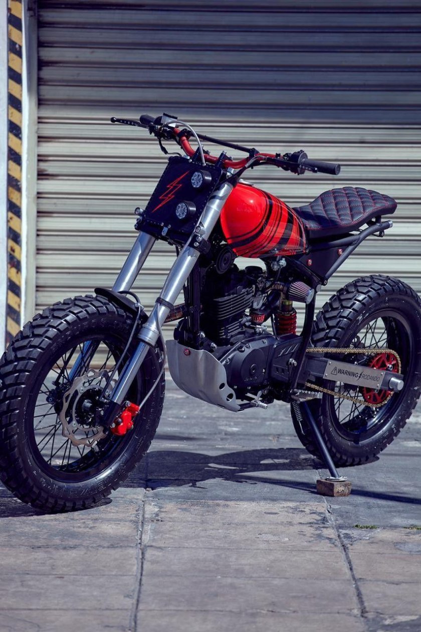 Yamaha tw200 Scrambler