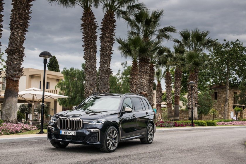 BMW x7 m50d