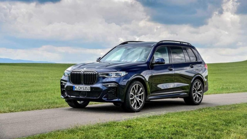 BMW x7 m50i