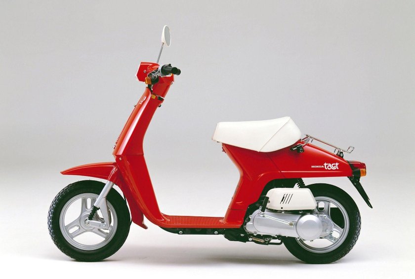Скутер Honda Tact ab 07