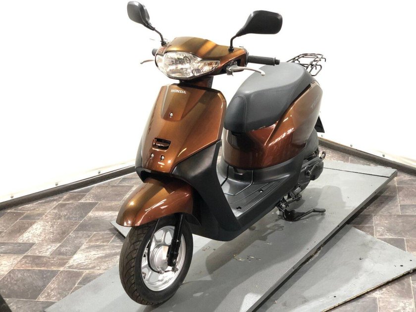 Honda Tact 2015