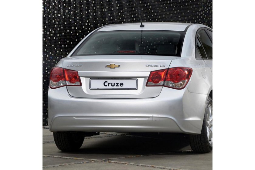 Шевроле Круз седан зад