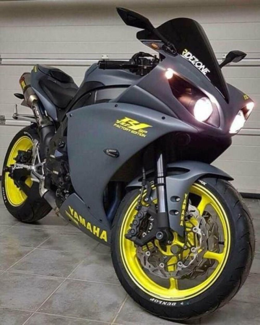 Yamaha r1
