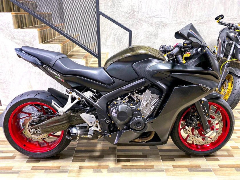 Хонда 400 кубов