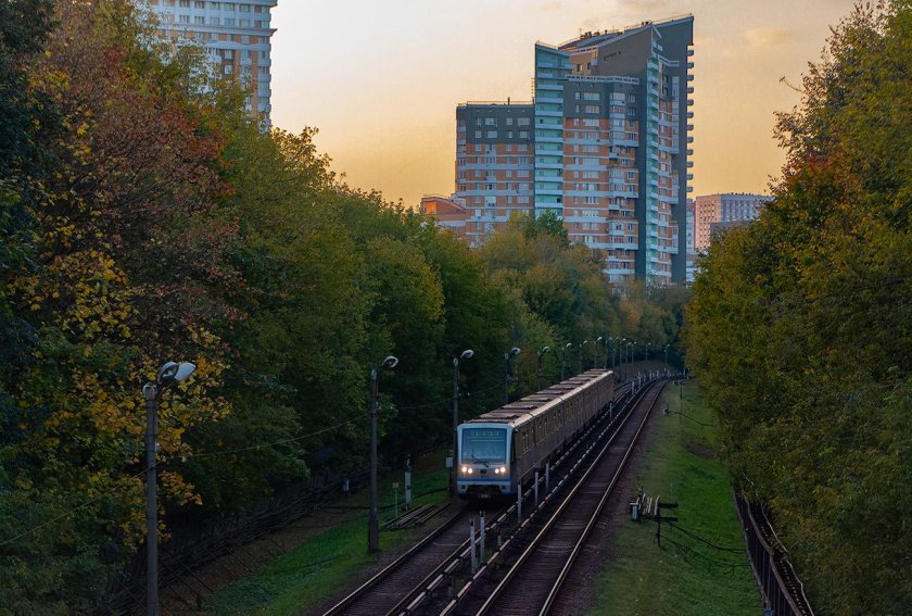 Перегон Кунцевская Молодежная