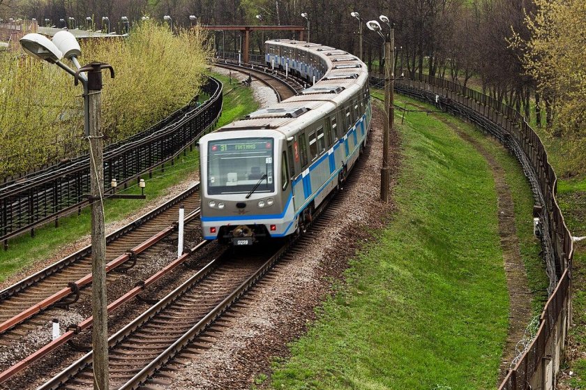 81-740 Филевская линия