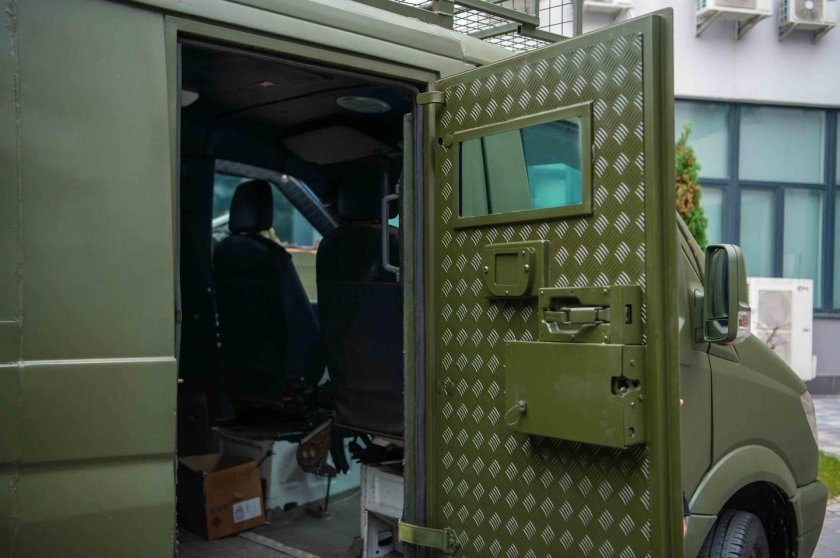 Бронеавтомобиль скорпион лта