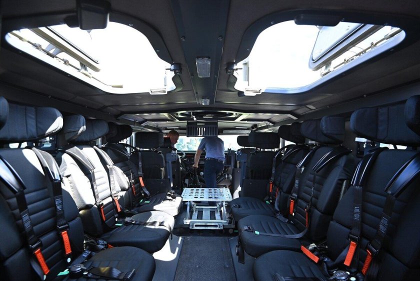 Бронеавтомобиль з-СТС «Ахмат»