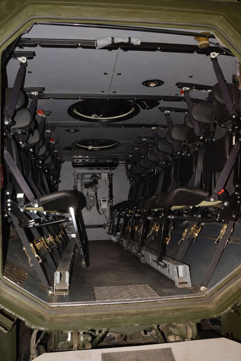 Бронеавтомобиль Тайфун Урал 63095