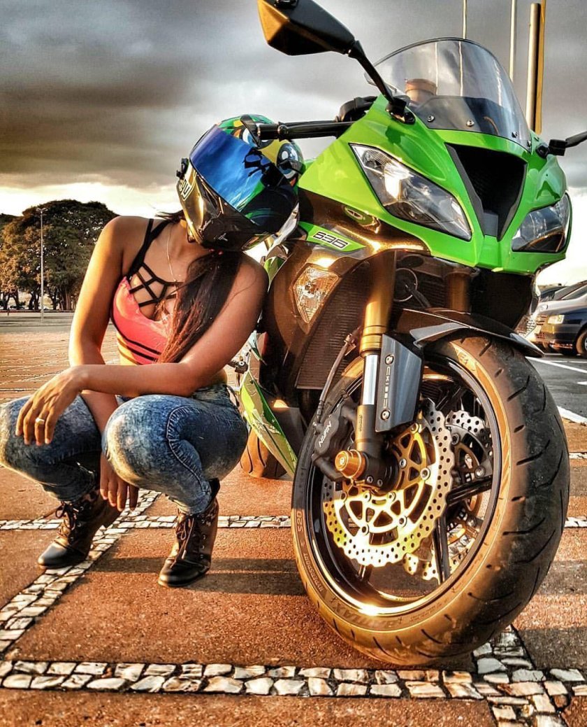 Мария Басова мотоциклистка