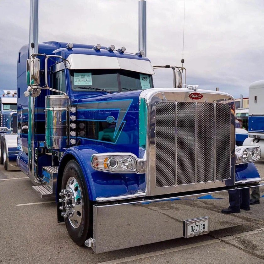 Петербилт 360
