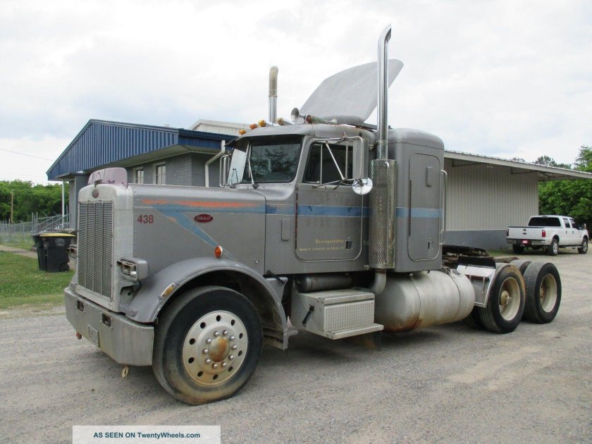 Peterbilt 359