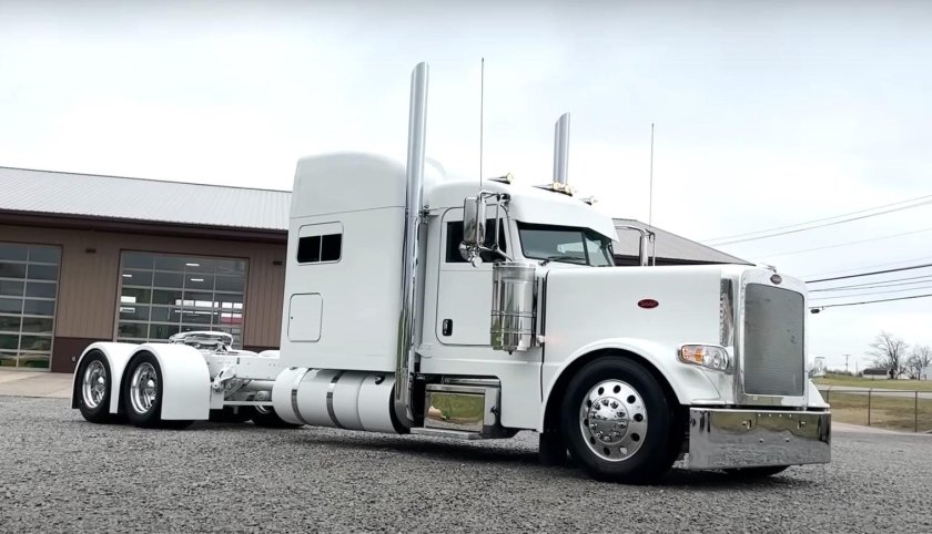 Peterbilt 389