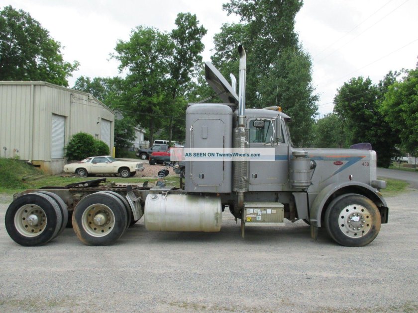 Peterbilt 359