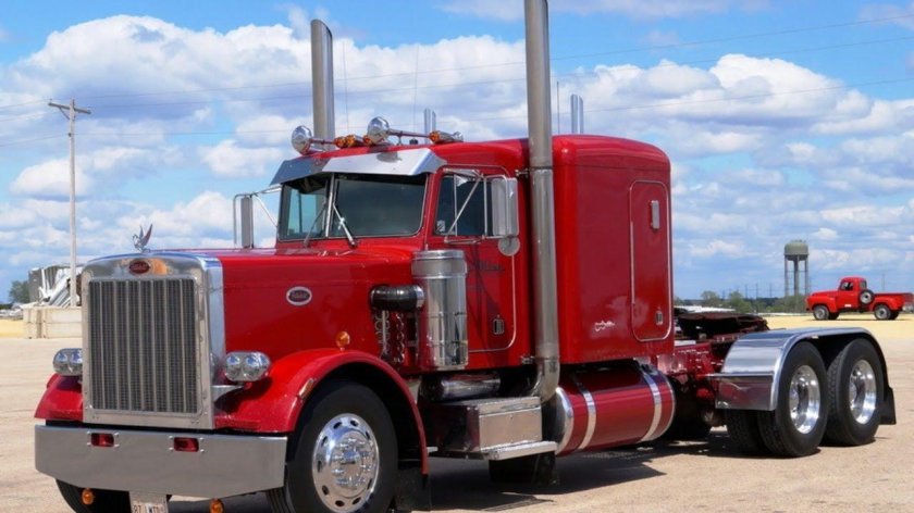 Американский грузовик Peterbilt