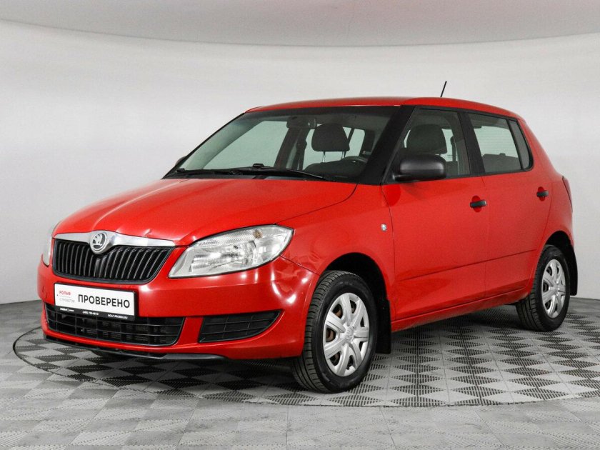 Шкода фабия 2013 года
