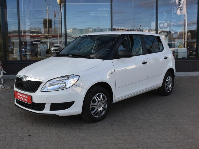 Шкода фабия 2011 года с пробегом