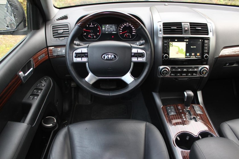 Киа Мохаве салон