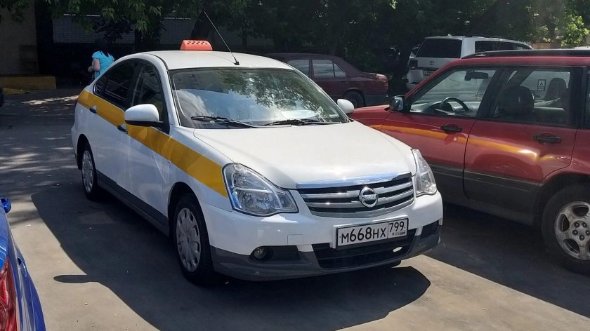 Ниссан Альмера такси