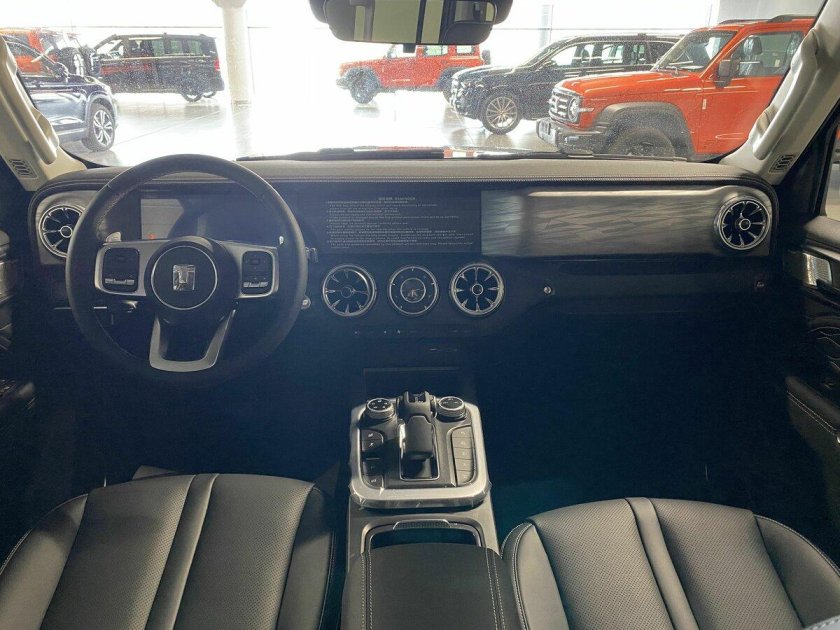 Внедорожник tank 300