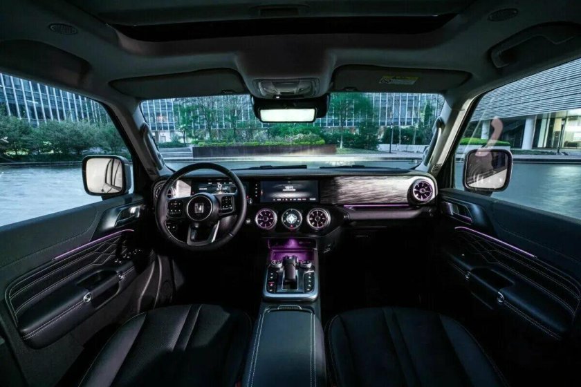 Внедорожник Wey Tank 300