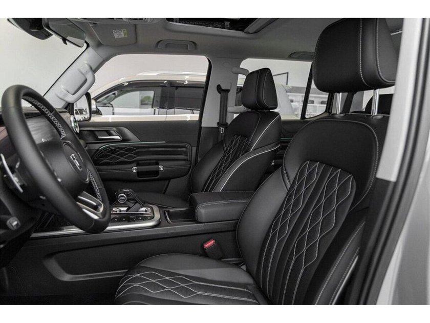 Tank 300 City Premium 2.0 at 4wd